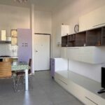 Bilocale in zona stazione, a Pietra Ligure